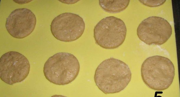 preparazione dei biscobanana step 5