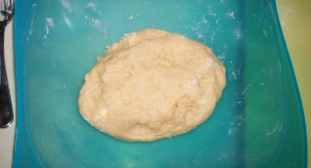 Preparazione dei biscotti allo yogurt: step 2
