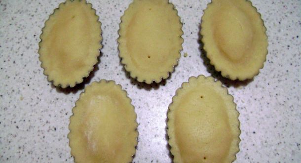 pasticciotti pronti per cuocere